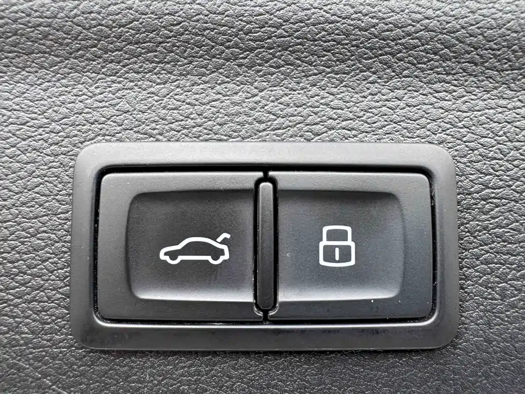 Audi Q3 2022 — фото 20