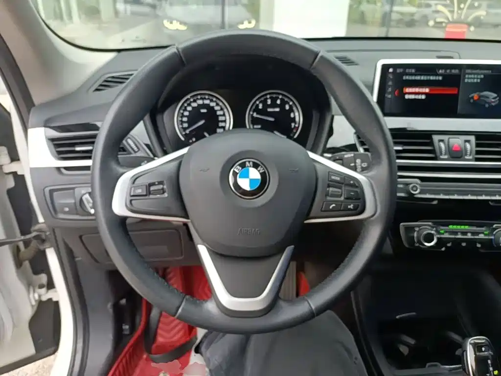 BMW X1 2020 — фото 11