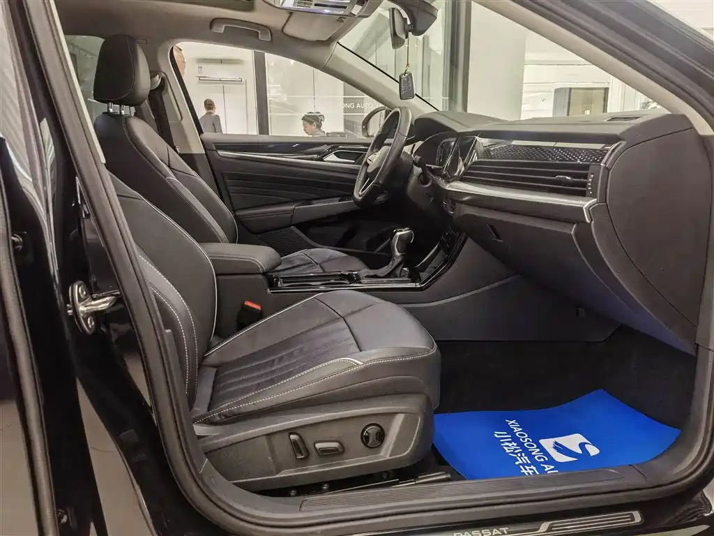 Volkswagen Passat New Energy 2022 — фото 15