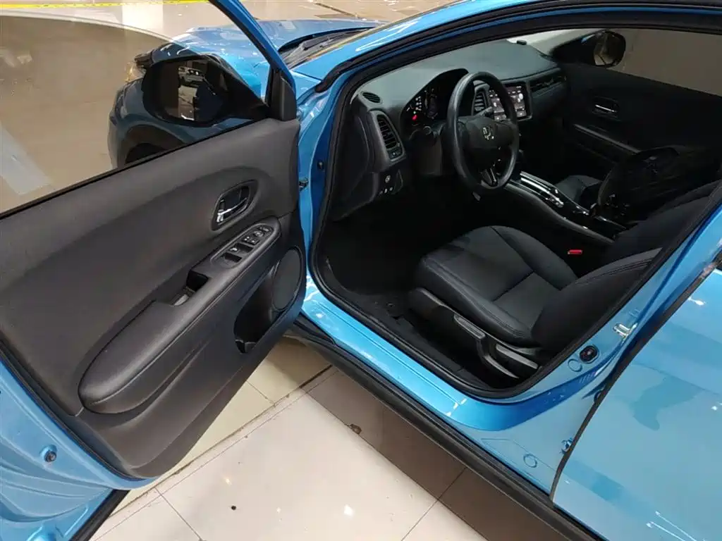 Honda Vezel 2021 — фото 16