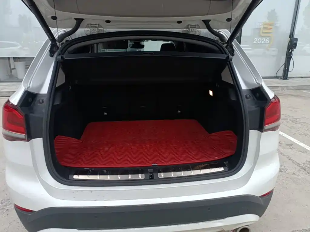 BMW X1 2020 — фото 19