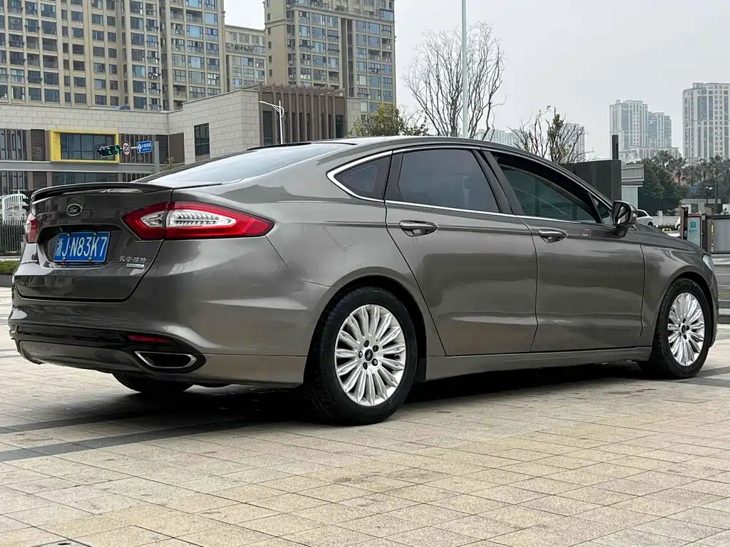 Ford Mondeo 2016 — фото 5