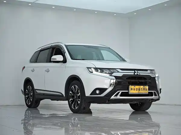 Mitsubishi Outlander 2019