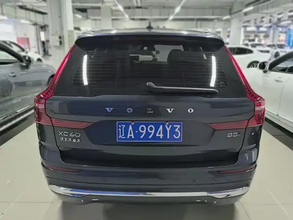 Volvo XC60 2023