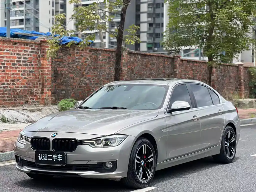 BMW 3 Series 2016 — фото 1