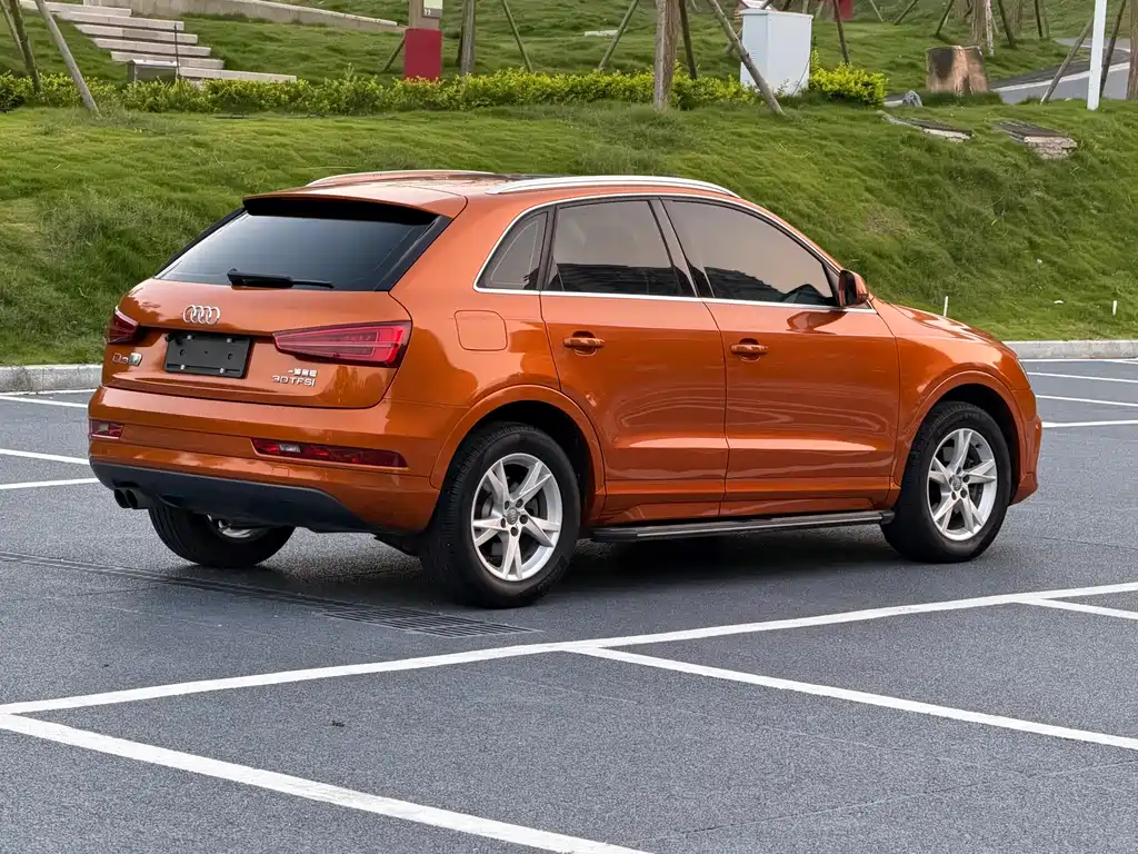 Audi Q3 2016 — фото 5