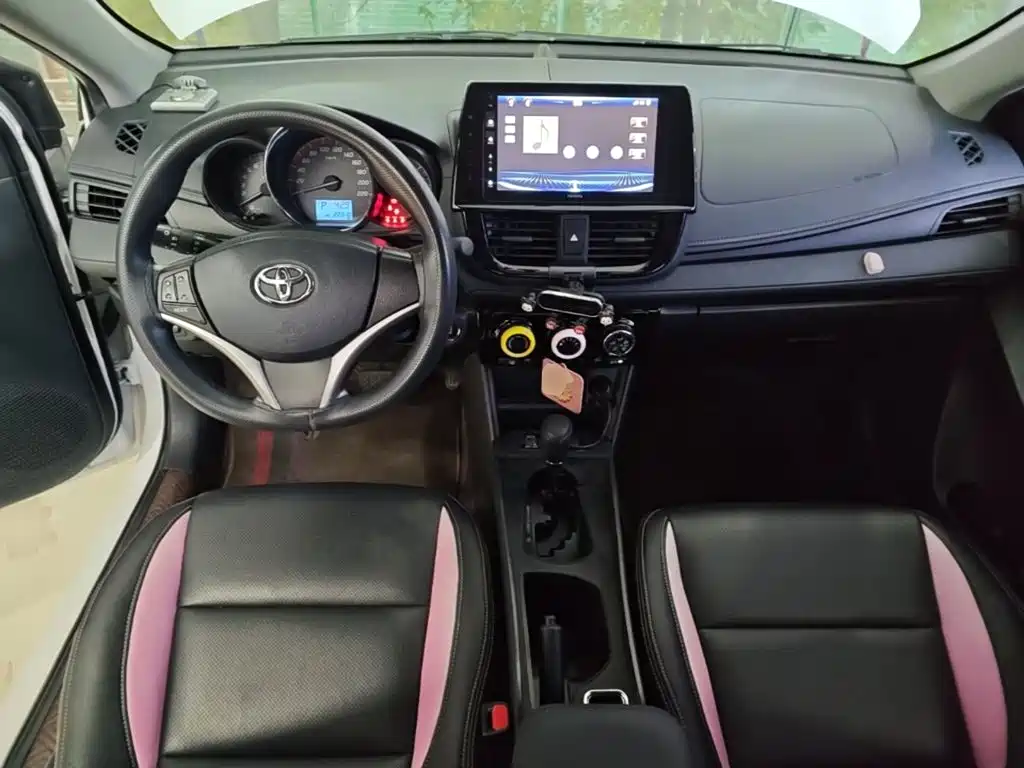 Toyota Vios 2023 — фото 10