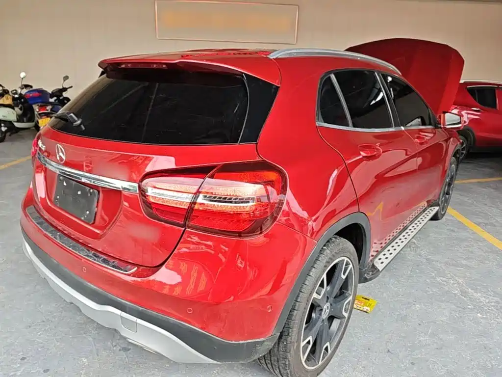 Mercedes-Benz GLA 2017