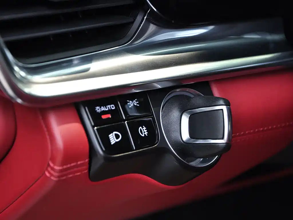 Porsche Panamera 2020 — фото 10
