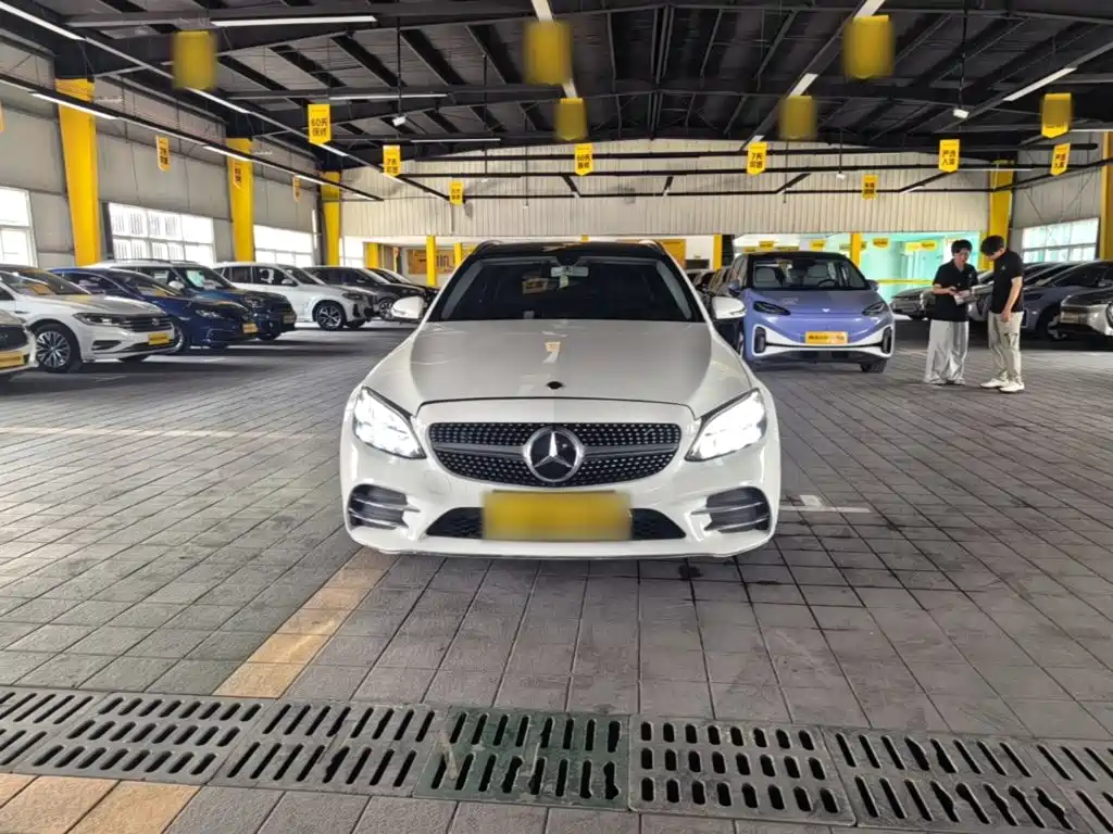 Mercedes-Benz C-Class 2019