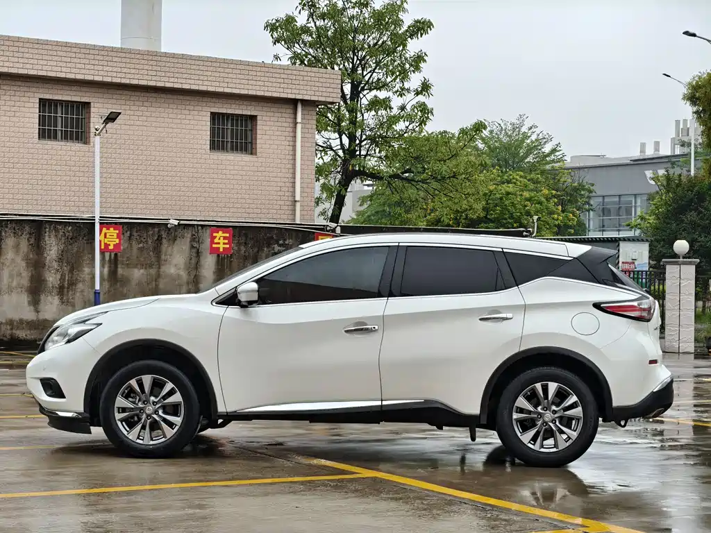 Nissan Murano 2020 — фото 17