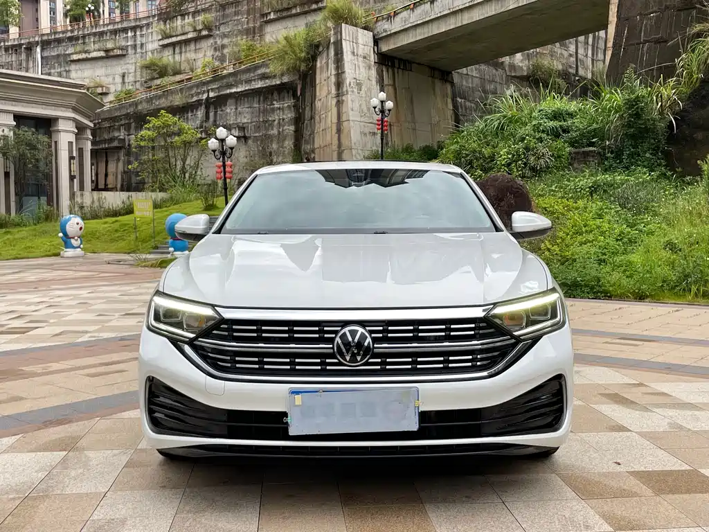 Volkswagen Sagitar 2023