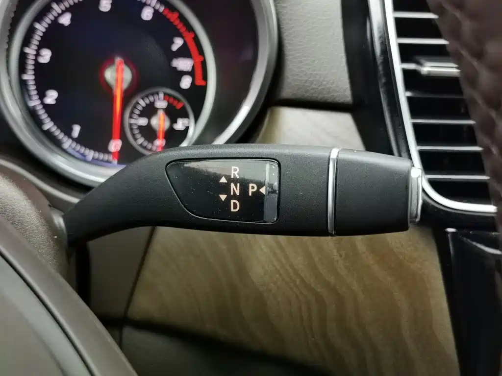 Mercedes-Benz GLE 2016 — фото 13