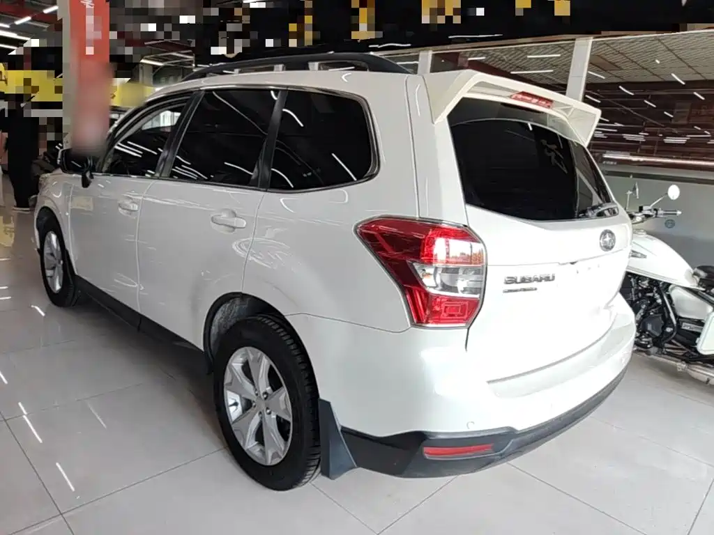 Subaru Forester 2015