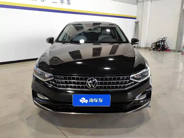Volkswagen Magotan 2023