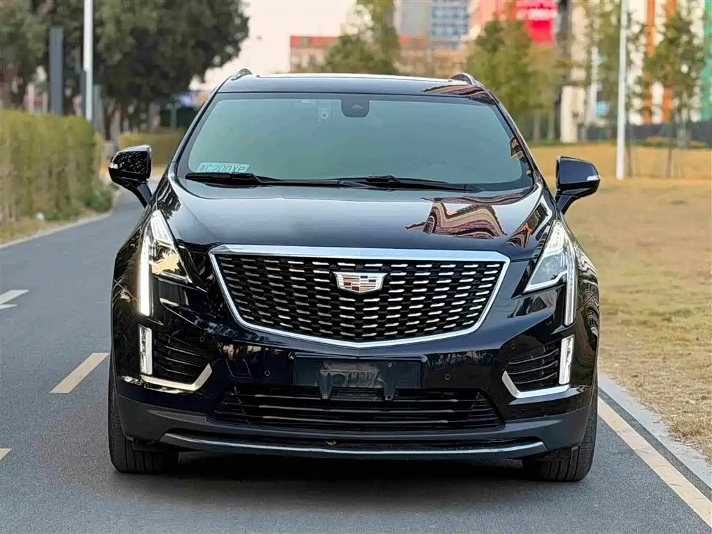 Cadillac XT5 2022 — фото 2