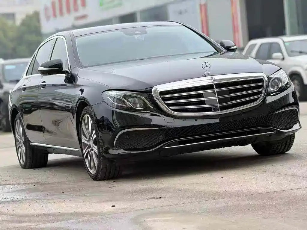 Mercedes-Benz E-Class 2017 — фото 3