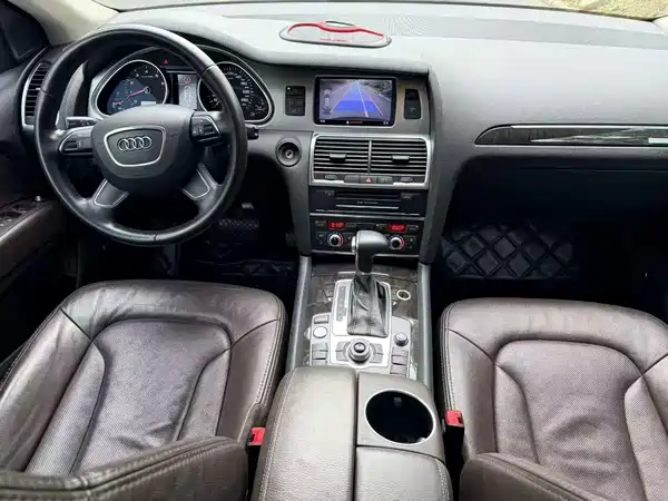 Audi Q7 2012