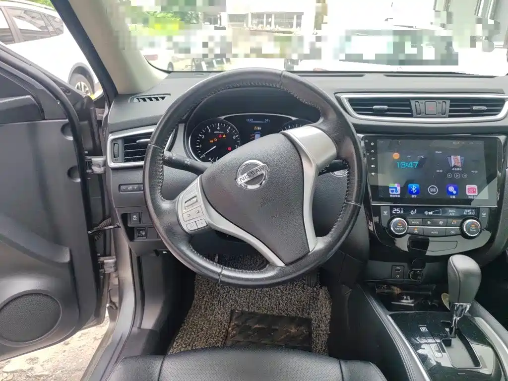 Nissan X-Trail 2016