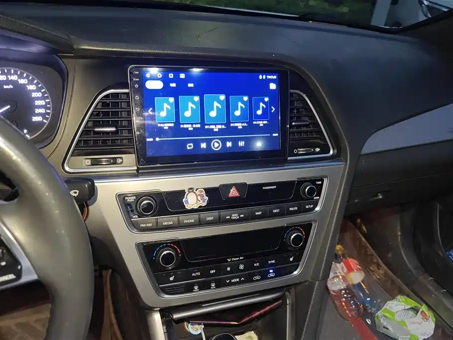 Hyundai Sonata 2015 — фото 13