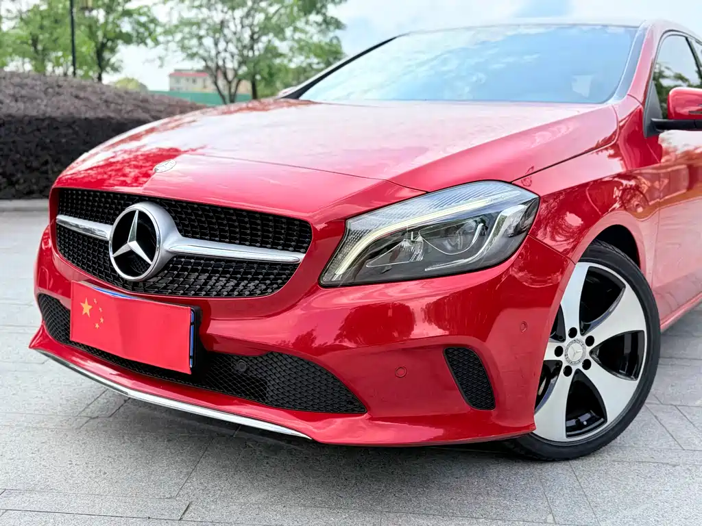 Mercedes-Benz A-Class 2017 — фото 20