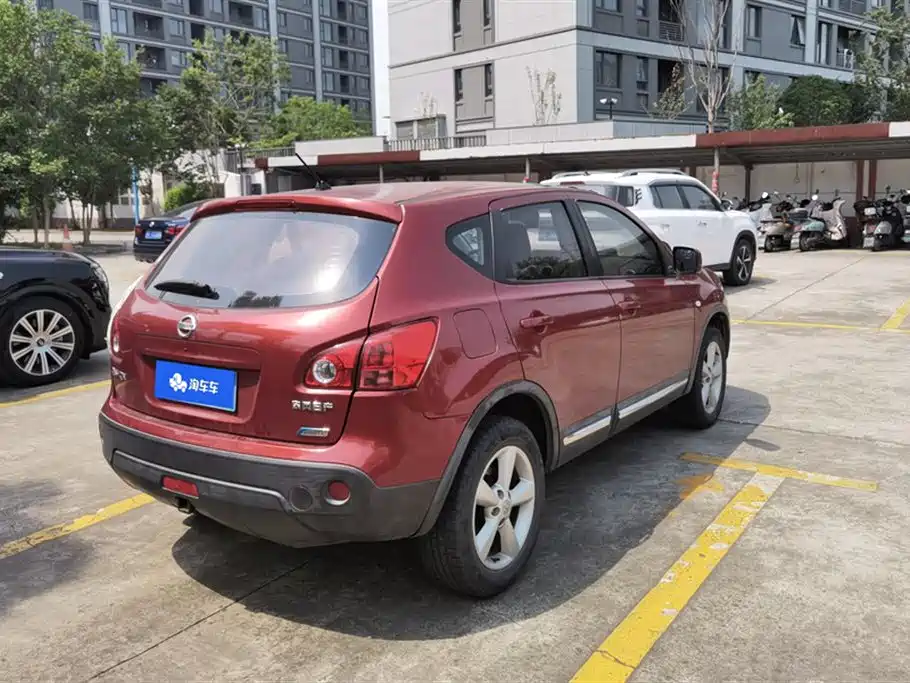 Nissan Qashqai 2013 — фото 3