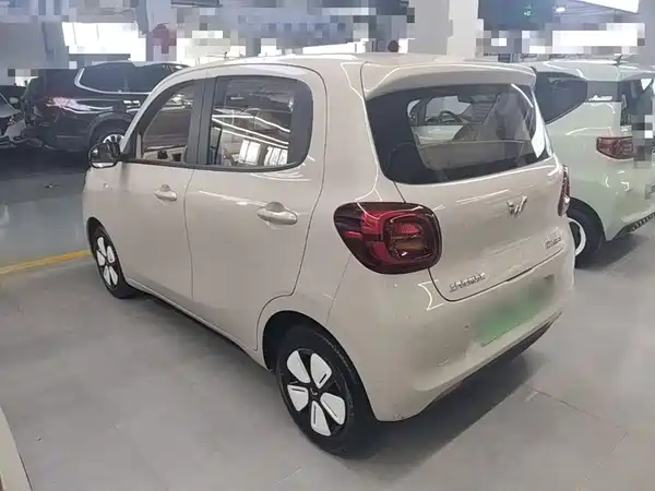 Wuling Hongguang MINIEV 2025