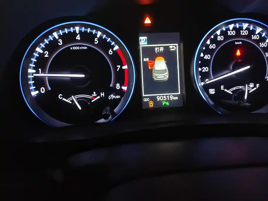 Toyota Highlander 2018 — фото 14