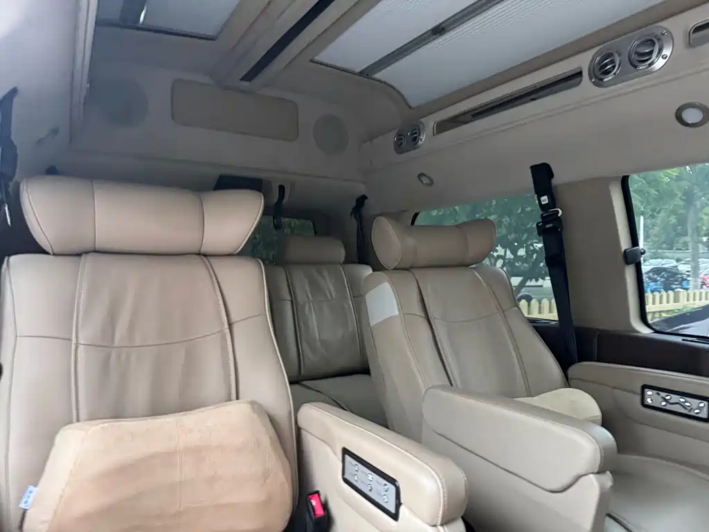 GMC SAVANA 2019 — фото 12