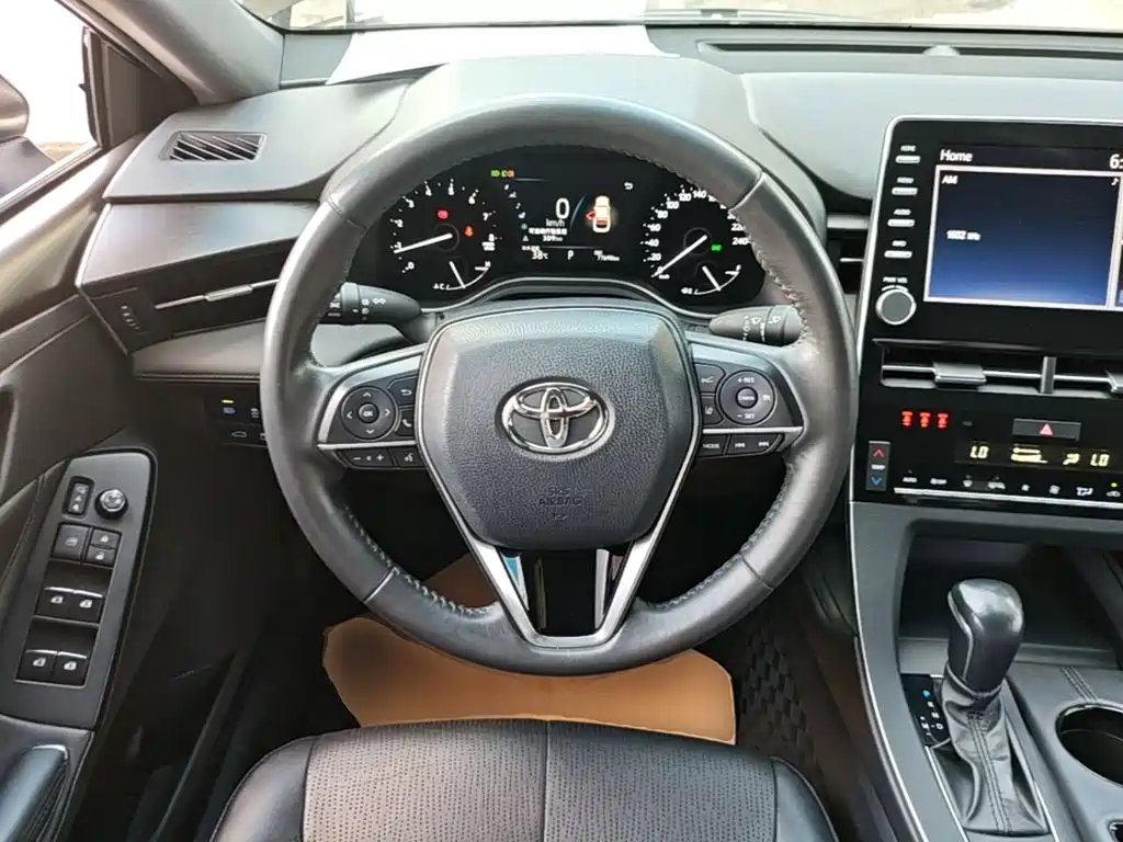 Toyota Avalon 2022 — фото 11