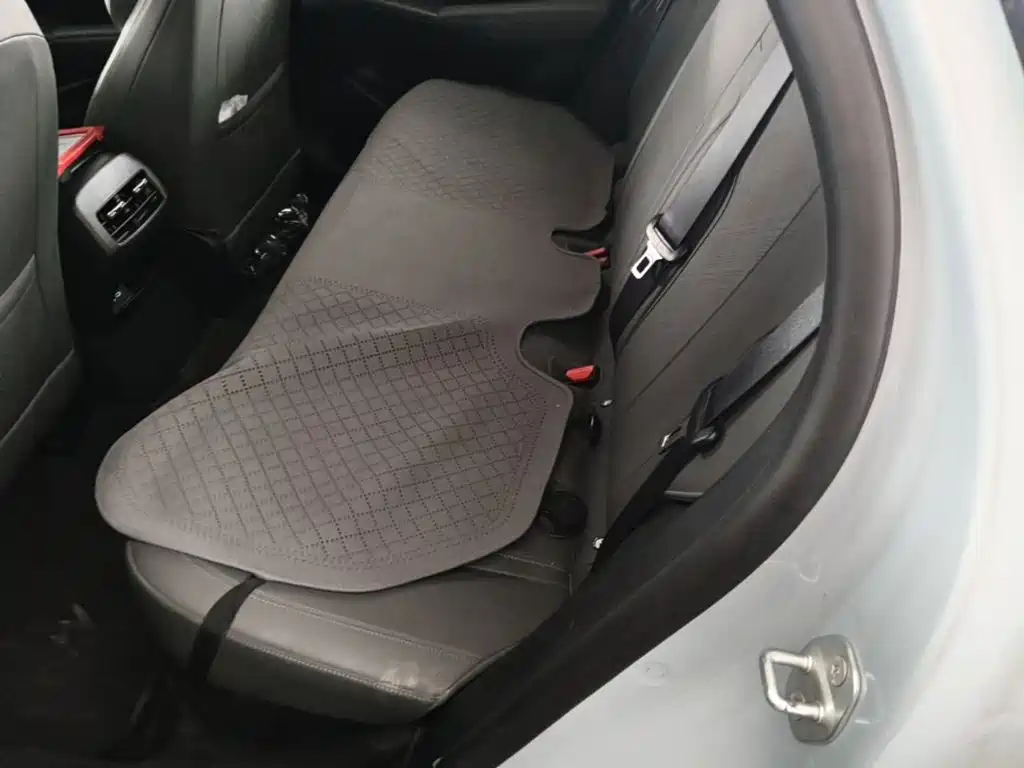 BYD Qin PLUS 2025 — фото 17