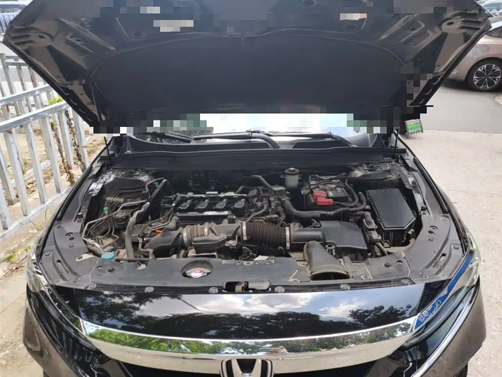 Honda Accord 2018 — фото 11