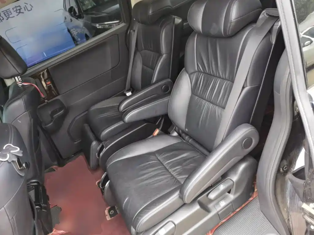 Honda Odyssey 2020 — фото 17