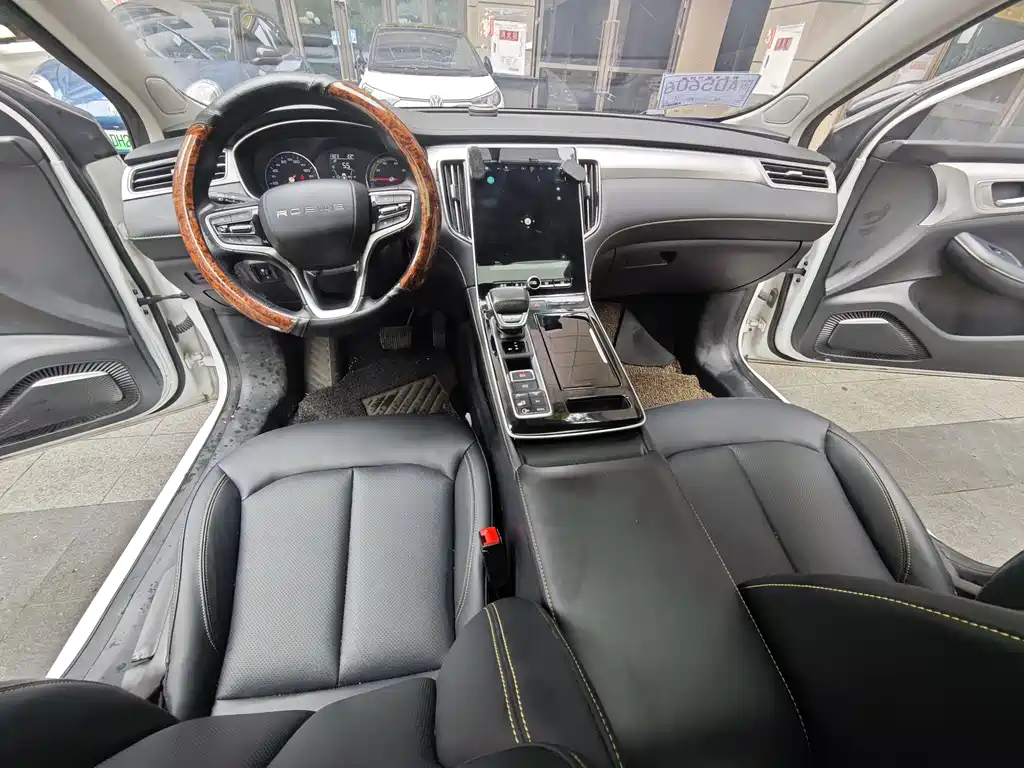 Roewe i6 MAX New Energy 2021 — фото 13