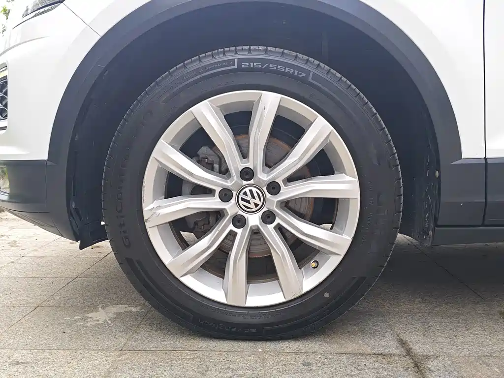 Volkswagen T-Roc 2020 — фото 17