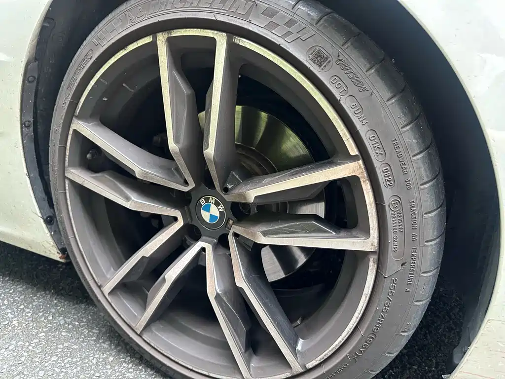 BMW Z4 2022 — фото 5