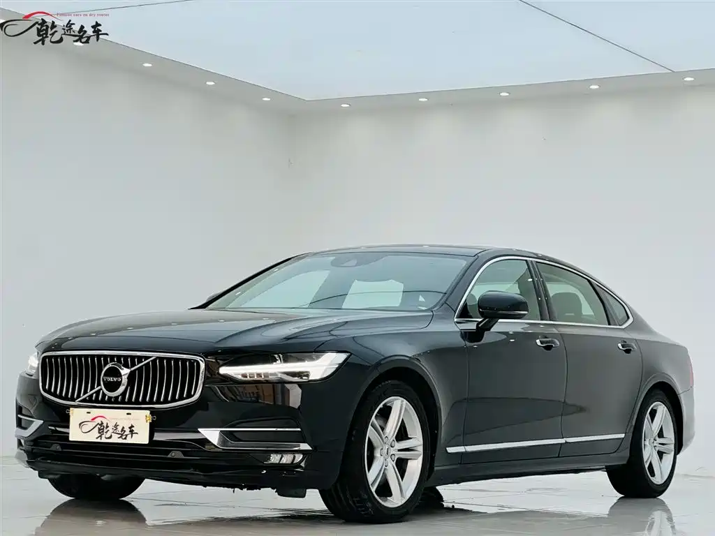 Volvo S90 2019 — фото 1