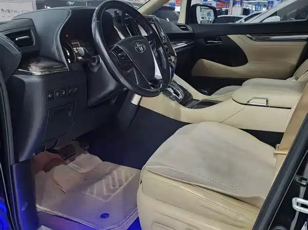 Toyota Alphard 2019