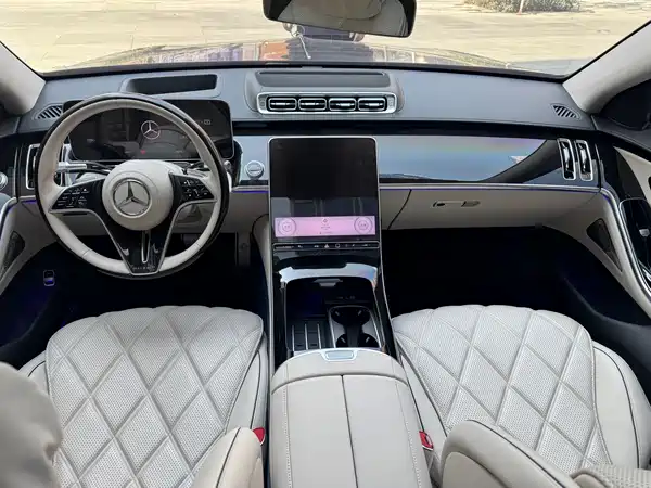Mercedes-Benz Maybach S-Class 2023