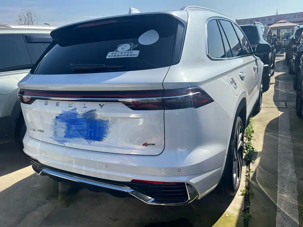Geely Xingyue L 2024 — фото 15