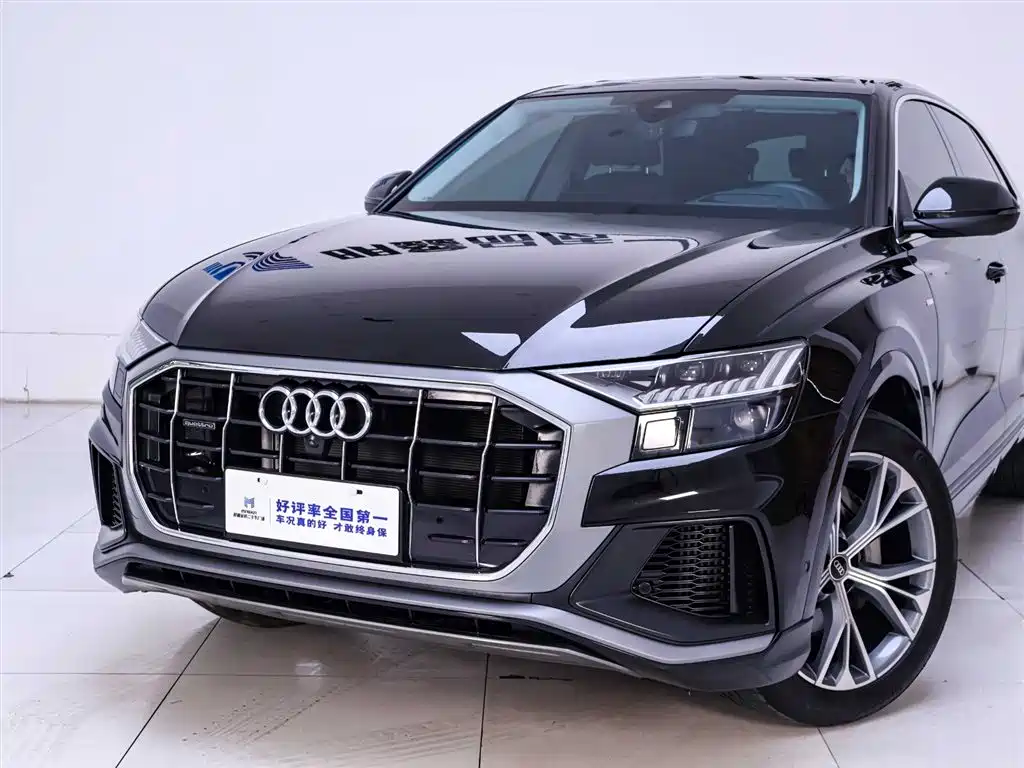 Audi Q8 2023 — фото 3