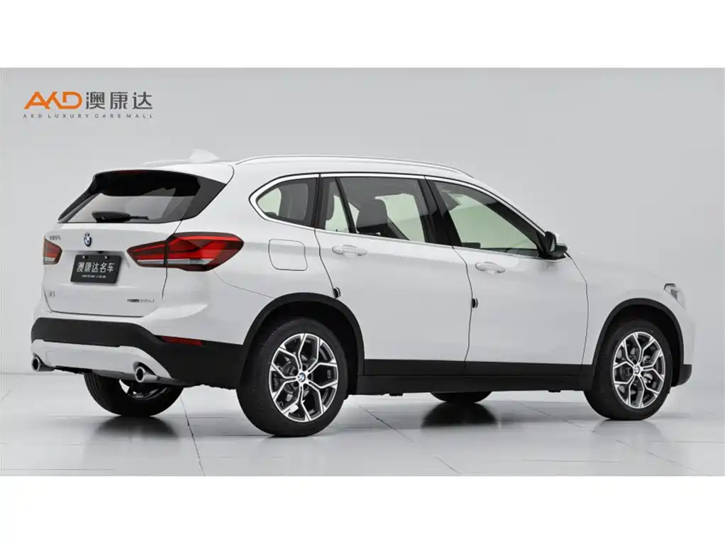 BMW X1 2023 — фото 3
