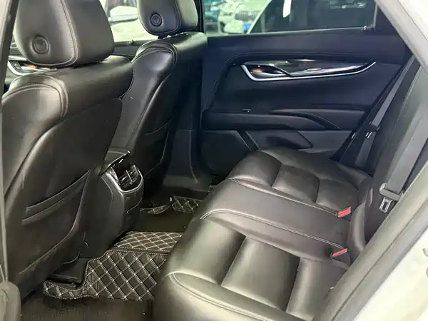 Cadillac XTS 2018