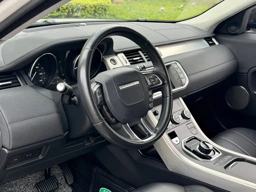 Land Rover Range Rover Evoque 2018 — фото 8