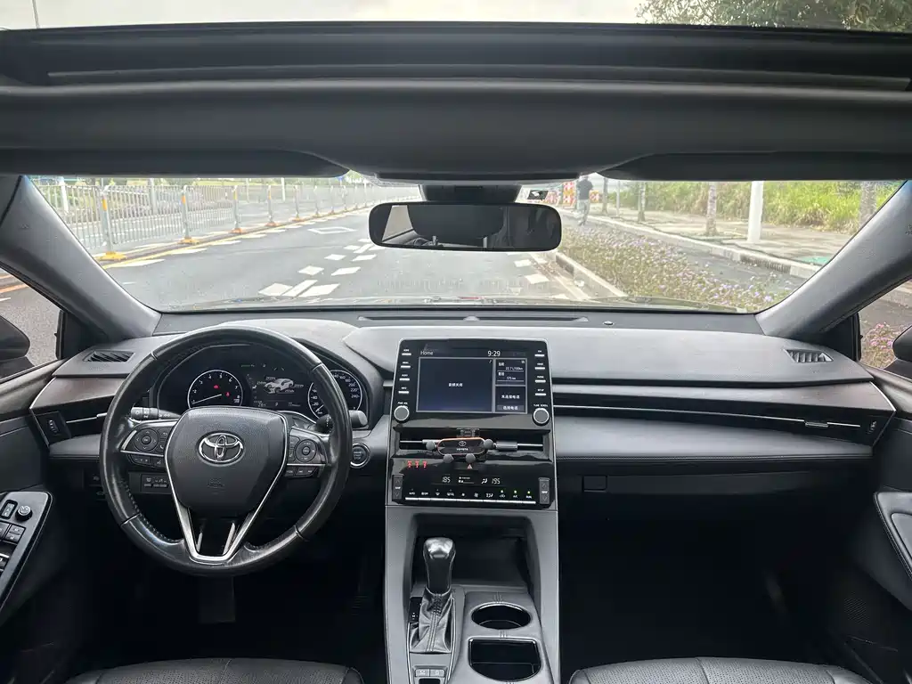 Toyota Avalon 2020 — фото 16