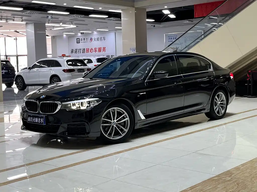 BMW 5 Series 2020