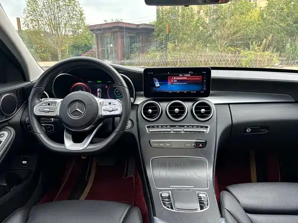 Mercedes-Benz C-Class 2020