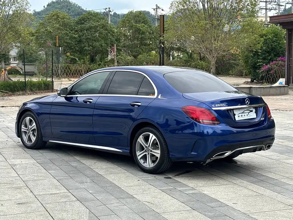 Mercedes-Benz C-Class 2020 — фото 7