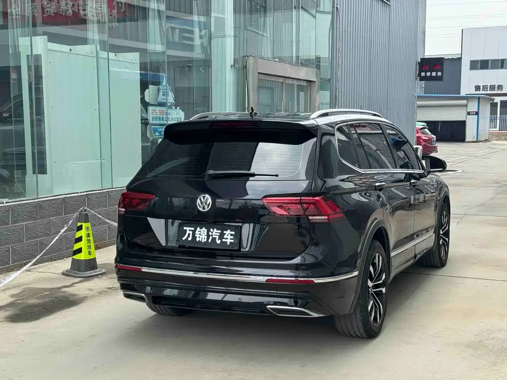 Volkswagen Tiguan L 2019
