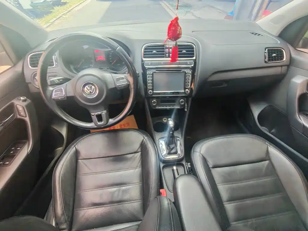 Volkswagen Polo 2013